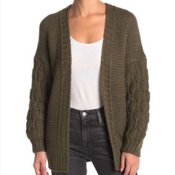 Cotton Emporium Sweaters Cotton Emporium Oversized Balloon Sleeves